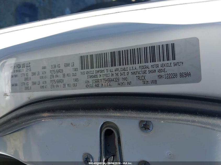 2017 Ram 1500 VIN 1C6RR7FT5HS644320 IAAI salvage auction — RIGHT FRONT, Salvage Title, sold $2,650 on 2026-09-03 (photo 9)