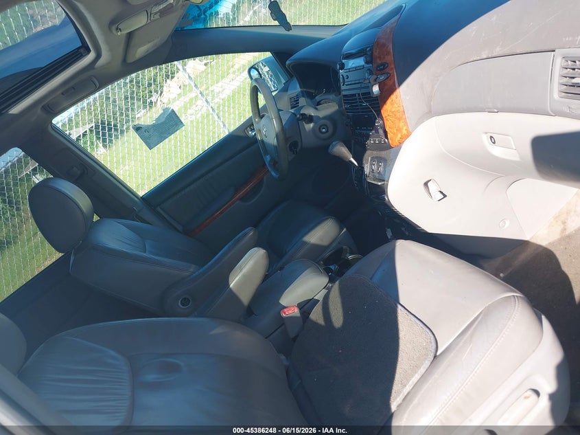 2010 Toyota Sienna VIN 5TDYK4CC2AS331011 IAAI salvage auction — NORMAL WEAR, Clear (South Carolina), sold $650 on 2026-07-28 (photo 5)