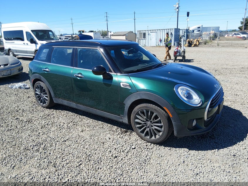 2016 Mini Clubman VIN WMWLN5C52G2E31358 IAAI salvage auction — SIDE, Salvage (Oregon), sold $2,750 on 2026-07-31 (photo 1)