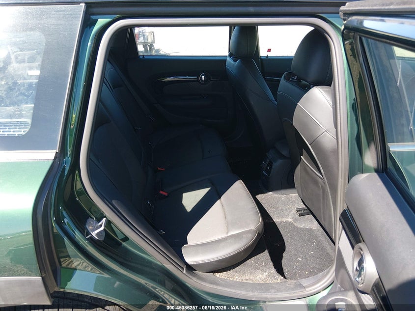 2016 Mini Clubman VIN WMWLN5C52G2E31358 IAAI salvage auction — SIDE, Salvage (Oregon), sold $2,750 on 2026-07-31 (photo 8)