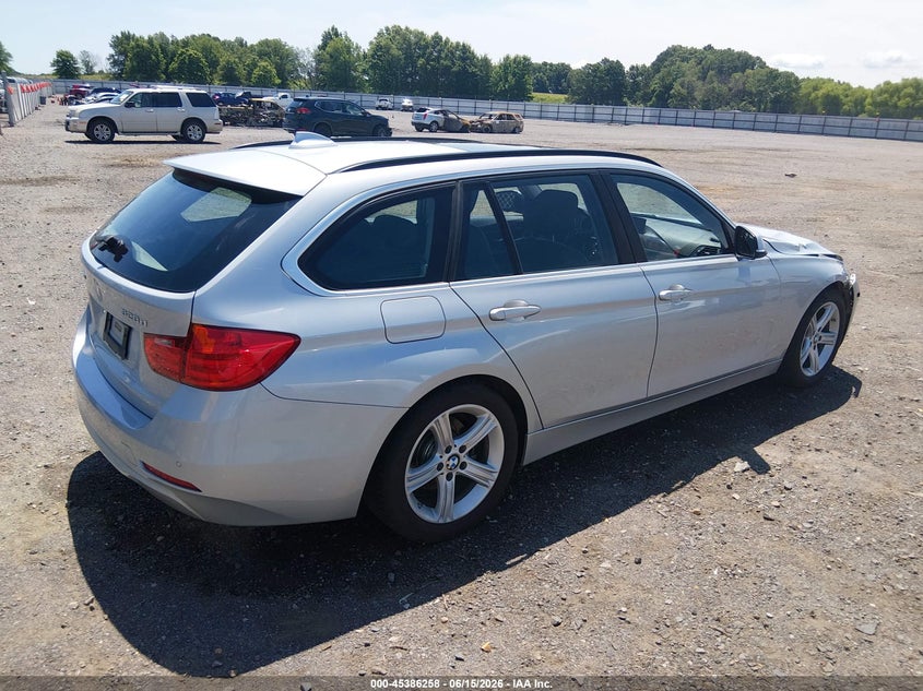 2015 BMW 3er VIN WBA3K5C58FK547412 IAAI salvage auction — FRONT END, Clear (Arkansas), sold $4,550 on 2026-07-29 (photo 4)