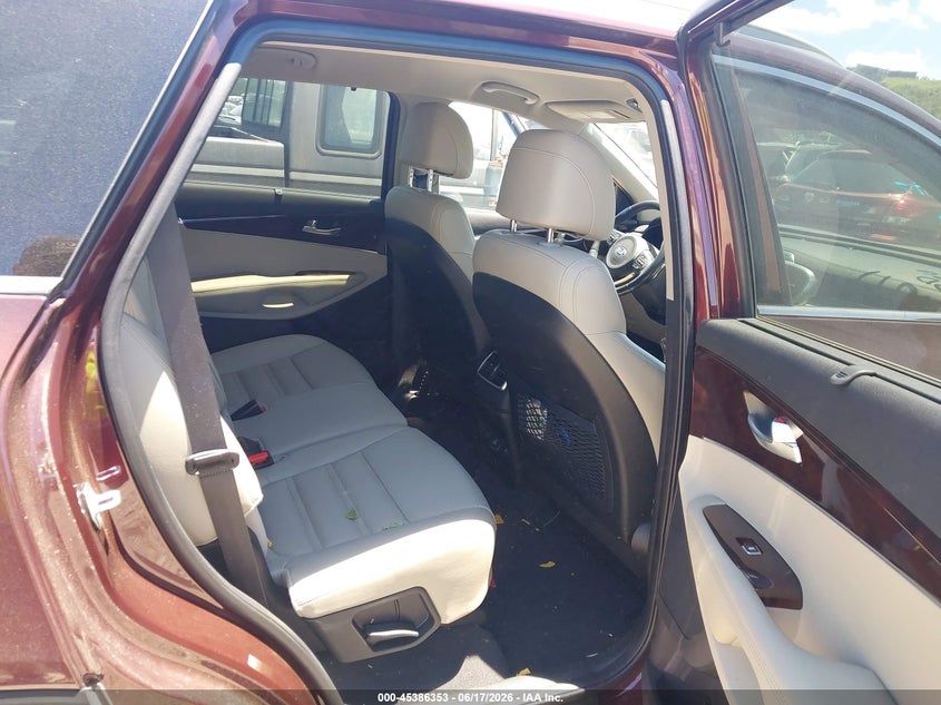 2017 Kia Sorento VIN 5XYPH4A1XHG334886 IAAI salvage auction — FRONT END, Salvage Title, sold $4,050 on 2026-07-23 (photo 8)