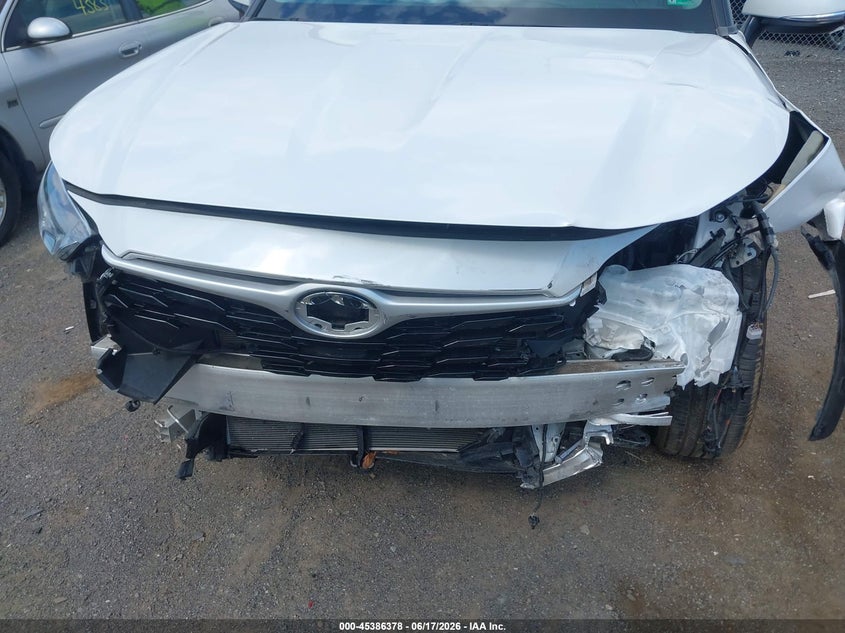 2023 Toyota Highlander VIN 5TDKDRBH5PS045656 IAAI salvage auction — FRONT END, Salvage (Virginia), sold $13,200 on 2026-07-28 (photo 6)