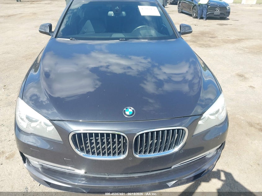 2013 BMW 7er VIN WBAYA8C56DDS15352 IAAI salvage auction — Burn Engine, Salvage (New Jersey), sold $4,250 on 2026-07-11 (photo 6)