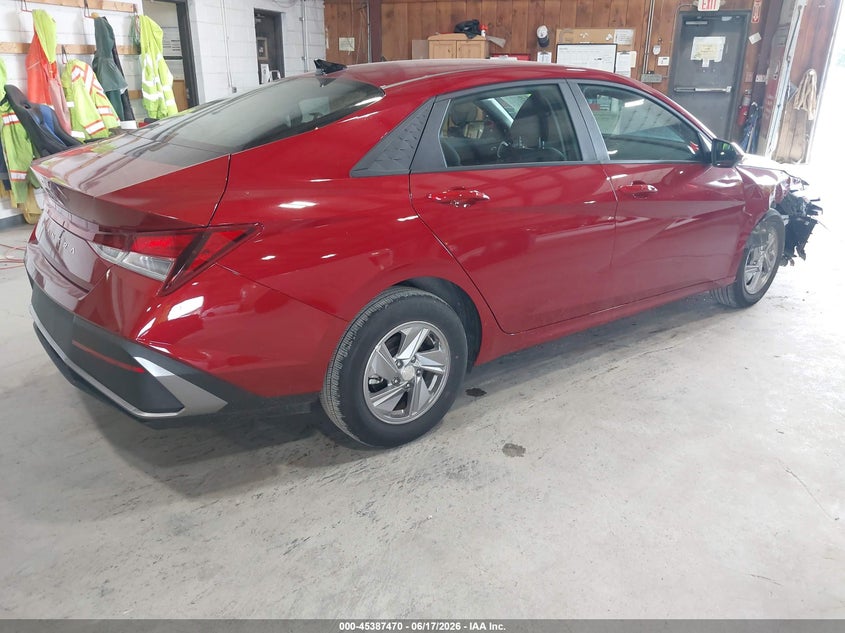 2025 Hyundai Elantra VIN KMHLL4DG4SU939761 IAAI salvage auction — RIGHT FRONT, Salvage Title, sold $1,550 on 2026-07-22 (photo 4)