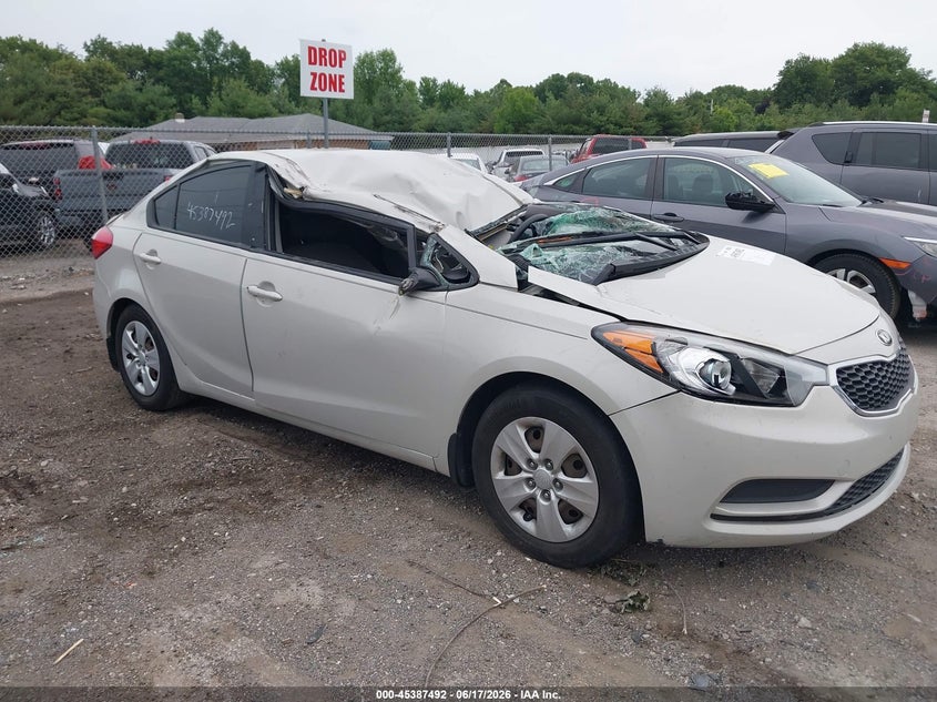 2015 Kia Forte VIN KNAFK4A66F5312525 IAAI salvage auction — ALL OVER, Clear (Indiana), sold $250 on 2026-07-11 (photo 1)