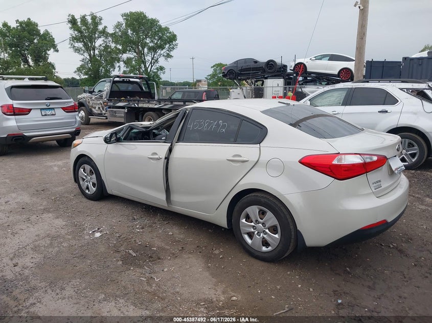 2015 Kia Forte VIN KNAFK4A66F5312525 IAAI salvage auction — ALL OVER, Clear (Indiana), sold $250 on 2026-07-11 (photo 3)