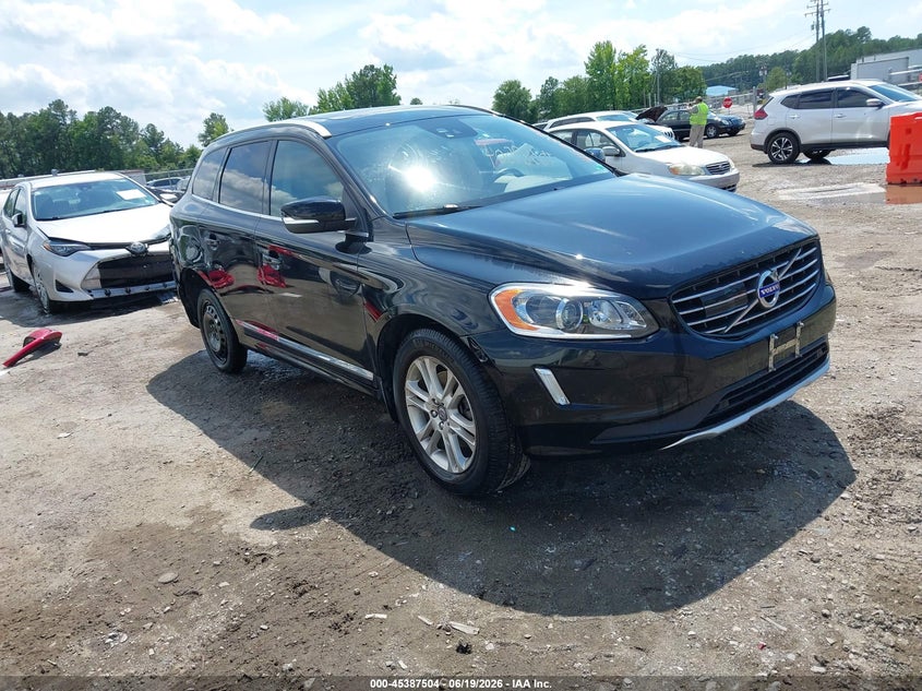 2015 Volvo Xc60 VIN YV4612RM1F2717588 IAAI salvage auction — REAR END, Clear (Virginia), sold $5,600 on 2026-07-23 (photo 1)
