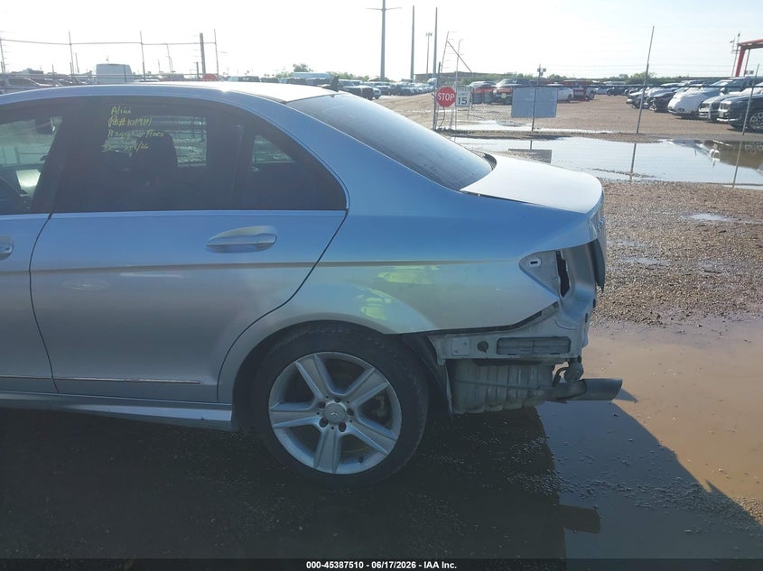 2010 Mercedes-benz C class VIN WDDGF5EB0AR127287 IAAI salvage auction — REAR END, Original (Texas), sold $1,125 on 2026-08-11 (photo 6)