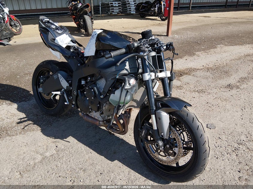 2026 Kawasaki Zx VIN JKBZXJK13TA015675 IAAI salvage auction — LEFT FRONT, Salvage (Ohio), sold $1,375 on 2026-07-21 (photo 1)