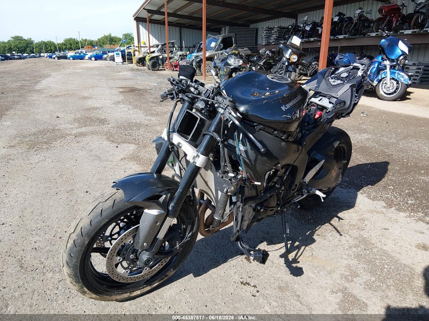2026 Kawasaki Zx VIN JKBZXJK13TA015675 IAAI salvage auction — LEFT FRONT, Salvage (Ohio), sold $1,375 on 2026-07-21 (photo 2)