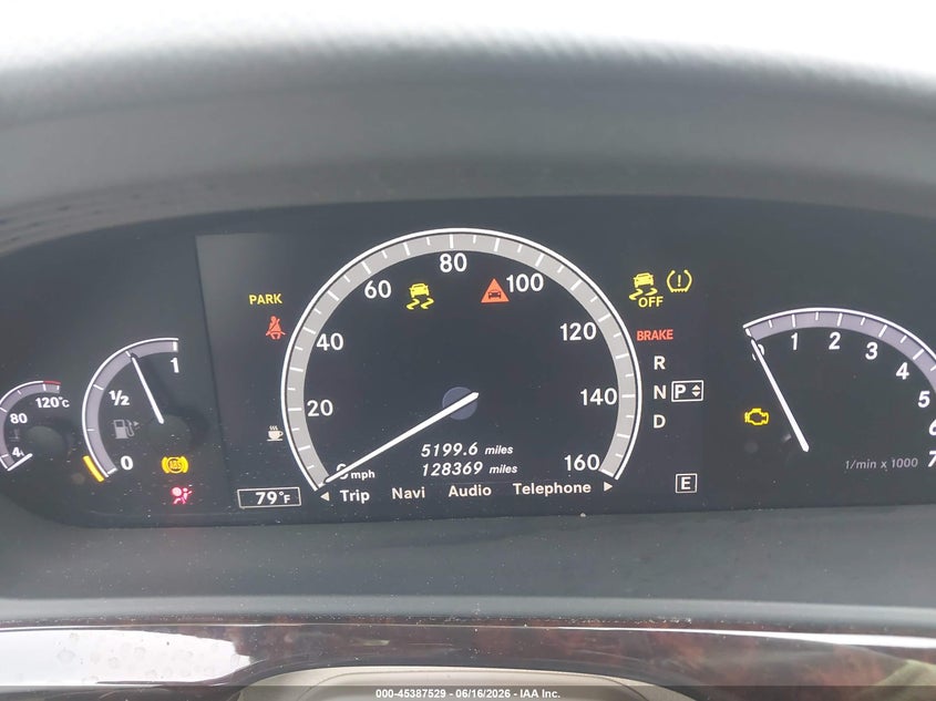 2013 Mercedes-benz S-klasse VIN WDDNG7DB6DA521509 IAAI salvage auction — RIGHT SIDE, Salvage (Texas), sold $825 on 2026-07-29 (photo 7)