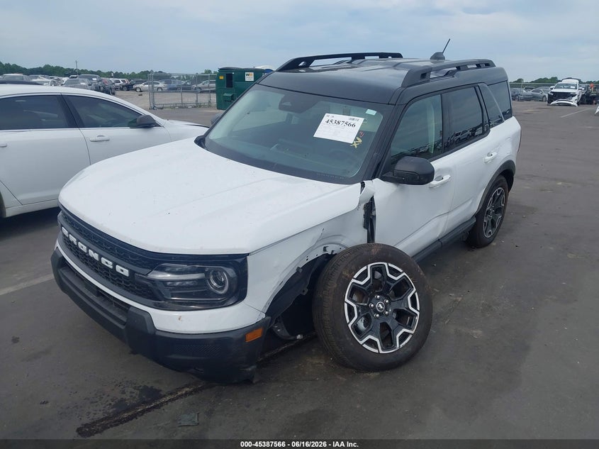 2025 Ford Bronco sport VIN 3FMCR9CN4SRF75487 IAAI salvage auction — SIDE, Salvage (North Carolina), sold $11,750 on 2026-08-19 (photo 2)