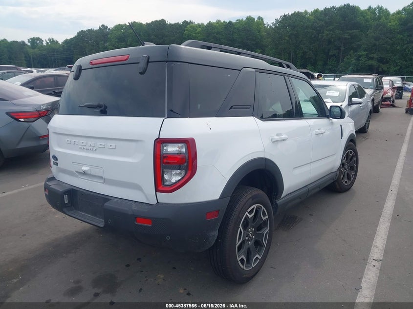 2025 Ford Bronco sport VIN 3FMCR9CN4SRF75487 IAAI salvage auction — SIDE, Salvage (North Carolina), sold $11,750 on 2026-08-19 (photo 4)