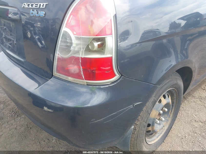 2010 Hyundai Accent VIN KMHCM3AC5AU166970 IAAI salvage auction — NORMAL WEAR, Clear (Washington), sold $275 on 2026-07-14 (photo 6)