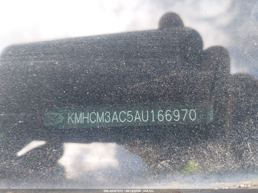 2010 Hyundai Accent VIN KMHCM3AC5AU166970 IAAI salvage auction — NORMAL WEAR, Clear (Washington), sold $275 on 2026-07-14 (photo 9)