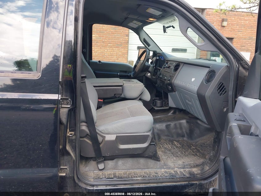 2016 Ford F-350 VIN 1FT8W3C63GED31641 IAAI salvage auction — NORMAL WEAR, Sf97 (New York), sold $11,500 on 2026-07-31 (photo 5)