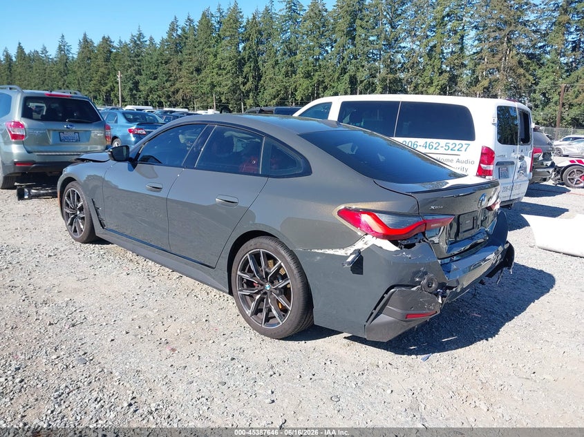 2023 BMW 4er VIN WBA73AV01PFN32172 IAAI salvage auction — FRONT & REAR, Bill Of Sale (Washington), sold $15,100 on 2026-07-29 (photo 3)