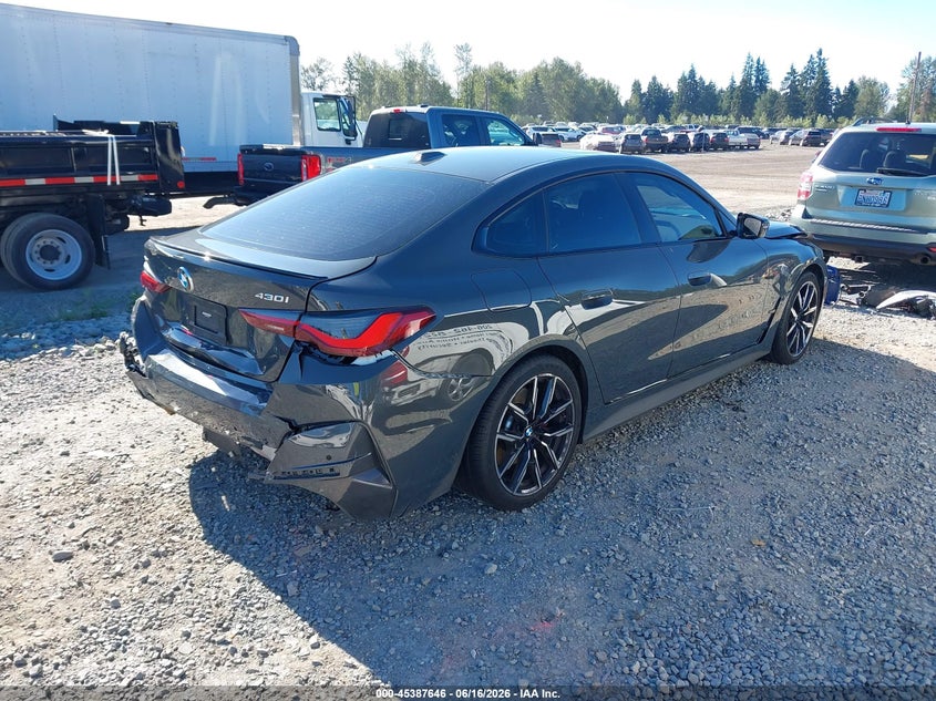 2023 BMW 4er VIN WBA73AV01PFN32172 IAAI salvage auction — FRONT & REAR, Bill Of Sale (Washington), sold $15,100 on 2026-07-29 (photo 4)