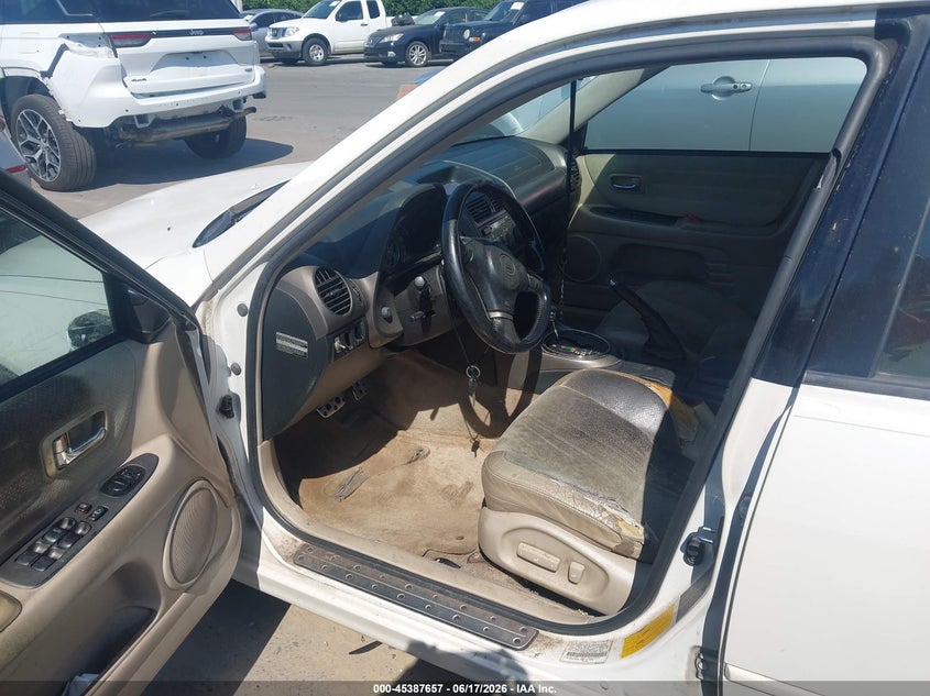 2001 Lexus Is 300 VIN JTHBD182210004298 IAAI salvage auction — NORMAL WEAR, Clear-Dealer Only (North Carolina), sold $1,200 on 2026-07-13 (photo 5)