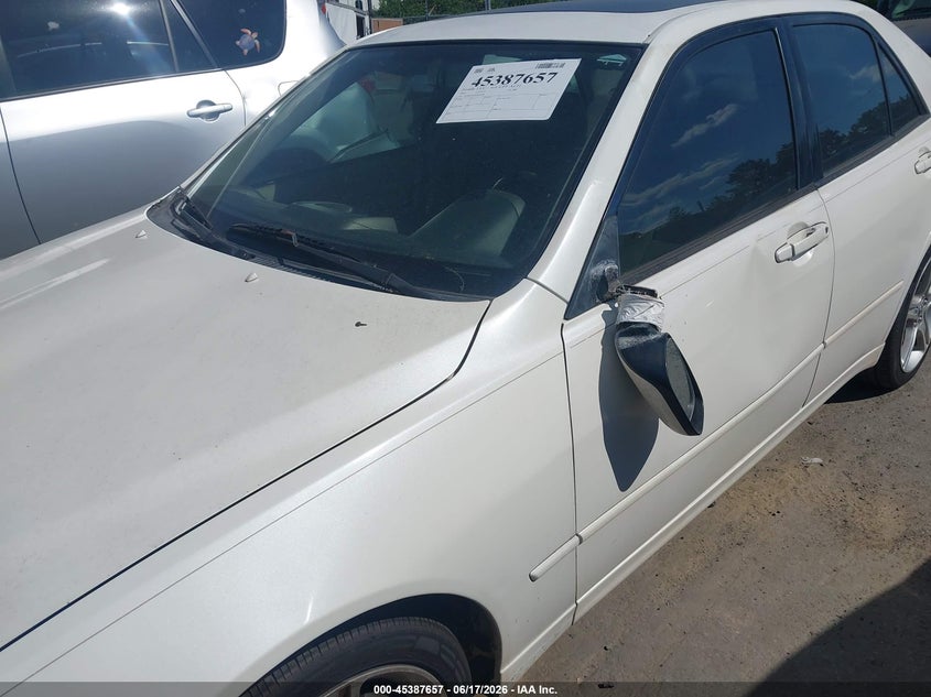 2001 Lexus Is 300 VIN JTHBD182210004298 IAAI salvage auction — NORMAL WEAR, Clear-Dealer Only (North Carolina), sold $1,200 on 2026-07-13 (photo 6)