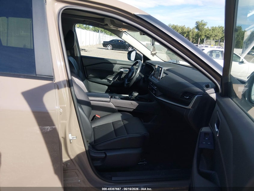 2024 Nissan Rogue VIN JN8BT3BBXRW284736 IAAI salvage auction — LEFT FRONT, Salvage (Montana), sold $5,100 on 2026-08-02 (photo 5)
