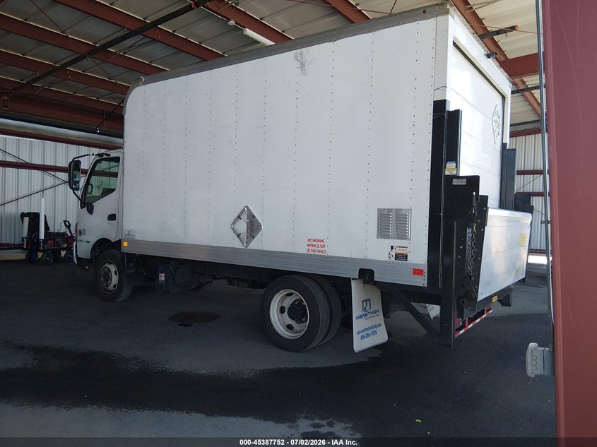 2020 Hino Xjc710/xfc710 VIN JHHHDM2H0LK004752 IAAI salvage auction — NORMAL WEAR, Clear (California), sold $25 on 2026-07-21 (photo 3)