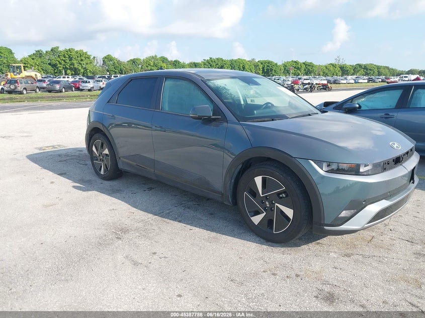 2025 Hyundai Ioniq 5 VIN 7YAKM4DA9SY007131 IAAI salvage auction — WATER/FLOOD, Salvage Title, sold $25 on 2026-07-30 (photo 1)