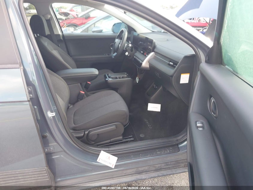 2025 Hyundai Ioniq 5 VIN 7YAKM4DA9SY007131 IAAI salvage auction — WATER/FLOOD, Salvage Title, sold $25 on 2026-07-30 (photo 5)