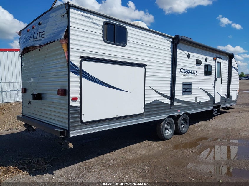2017 Gulfstream Ameri-lite VIN 1NL1GTM25H1122821 IAAI salvage auction — ALL OVER, Clear (North Dakota), sold $75 on 2026-07-28 (photo 4)