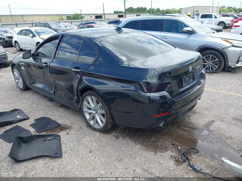 2012 BMW 5er VIN WBAFR7C56CC813066 IAAI salvage auction — LEFT SIDE, Salvage Title, sold $2,850 on 2026-07-22 (photo 3)