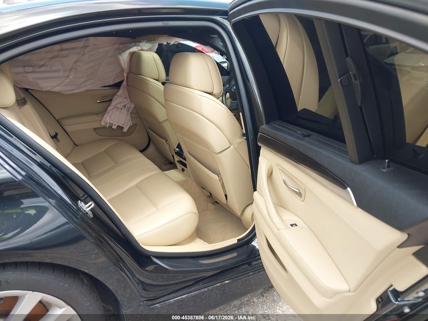 2012 BMW 5er VIN WBAFR7C56CC813066 IAAI salvage auction — LEFT SIDE, Salvage Title, sold $2,850 on 2026-07-22 (photo 8)