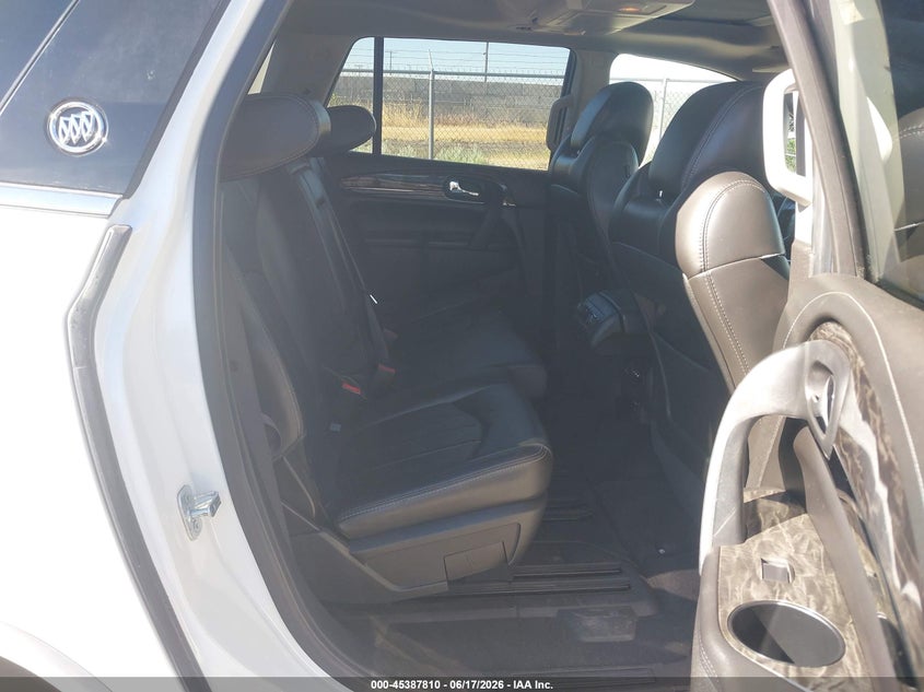 2014 Buick Enclave VIN 5GAKVBKD8EJ361744 IAAI salvage auction — SIDE, Salvage Title, sold $2,350 on 2026-08-02 (photo 8)