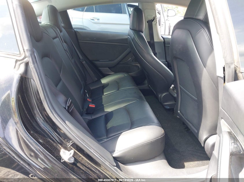 2020 Tesla Model 3 VIN 5YJ3E1EA3LF796643 IAAI salvage auction — FRONT & REAR, Wait Title, sold $4,250 on 2026-09-27 (photo 8)