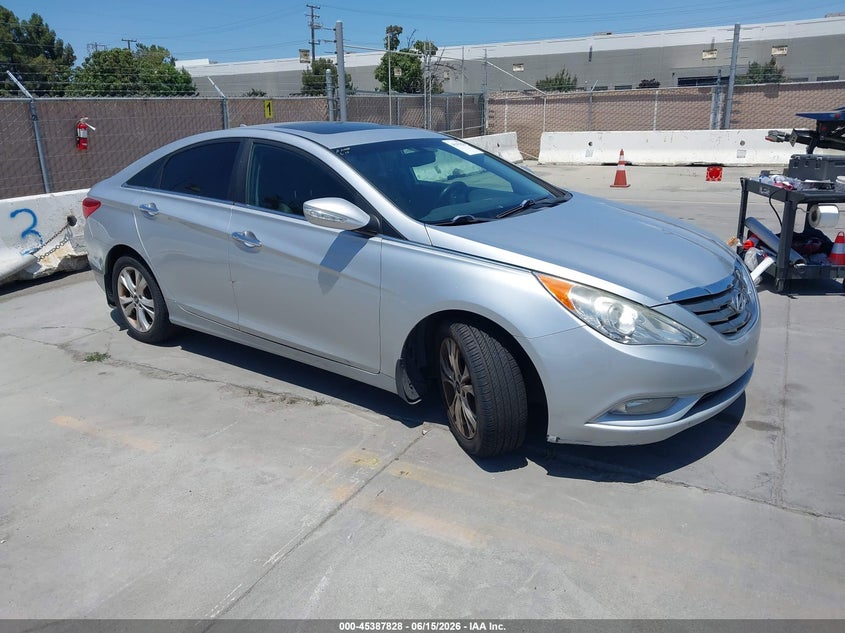 2013 Hyundai Sonata VIN 5NPEC4ACXDH552093 IAAI salvage auction — NORMAL WEAR, App For Dup Clear (California), sold $375 on 2026-07-13 (photo 1)