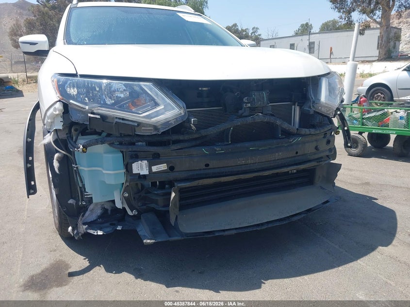 2018 Nissan Rogue VIN KNMAT2MT5JP619942 IAAI salvage auction — FRONT & REAR, Salvage Title, sold $3,000 on 2026-07-23 (photo 6)