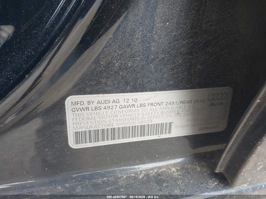 2011 Audi A4 VIN WAUFFAFL6BN035998 IAAI salvage auction — NORMAL WEAR, Clear (Massachusetts), sold $375 on 2026-07-08 (photo 9)