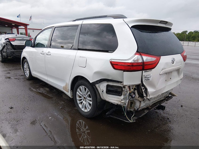 2015 Toyota Sienna VIN 5TDYK3DC2FS571711 IAAI salvage auction — REAR END, Salvage (Louisiana), sold $2,850 on 2026-07-13 (photo 3)