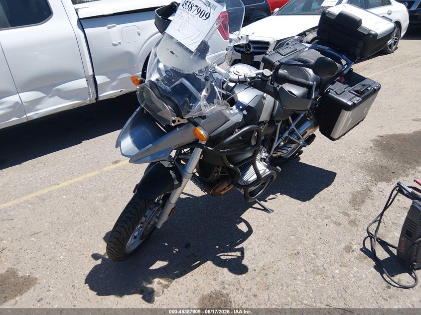 2007 BMW R 1200 VIN WB10317A37ZR41599 IAAI salvage auction — NORMAL WEAR, Clear (Colorado), sold $1,600 on 2026-07-07 (photo 2)