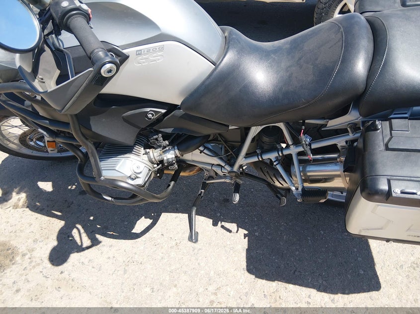 2007 BMW R 1200 VIN WB10317A37ZR41599 IAAI salvage auction — NORMAL WEAR, Clear (Colorado), sold $1,600 on 2026-07-07 (photo 9)