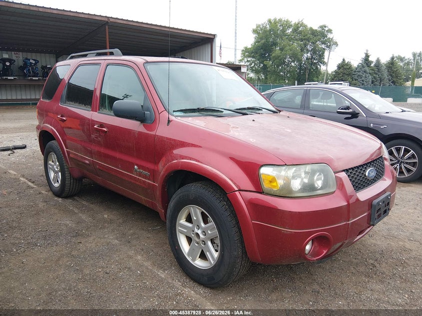 2007 Ford Escape hybrid VIN 1FMCU49HX7KB87324 IAAI salvage auction — NORMAL WEAR, Original (Ohio), sold $100 on 2026-07-08 (photo 1)