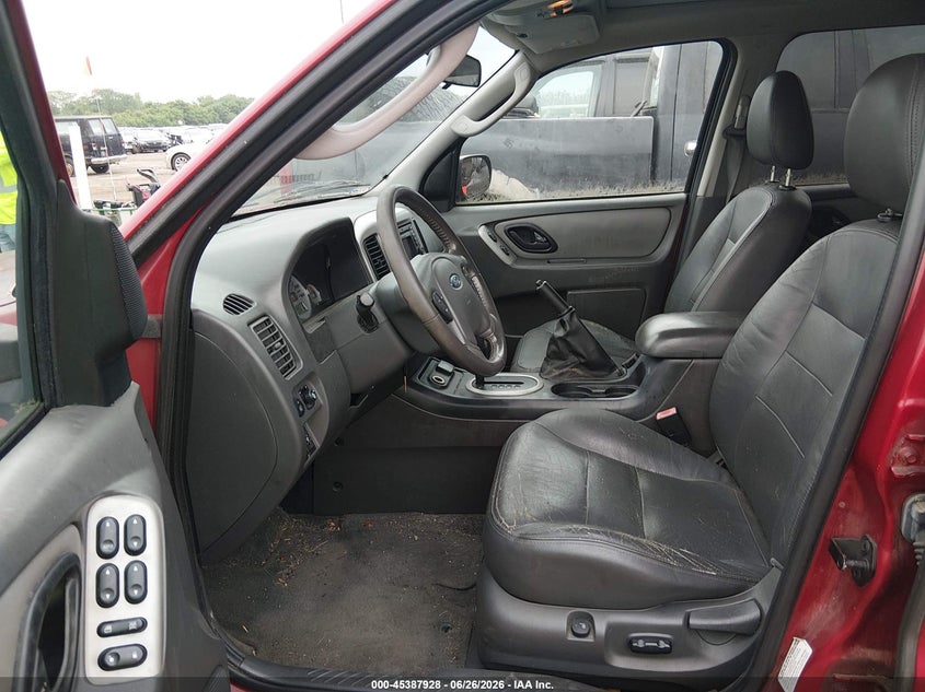 2007 Ford Escape hybrid VIN 1FMCU49HX7KB87324 IAAI salvage auction — NORMAL WEAR, Original (Ohio), sold $100 on 2026-07-08 (photo 5)