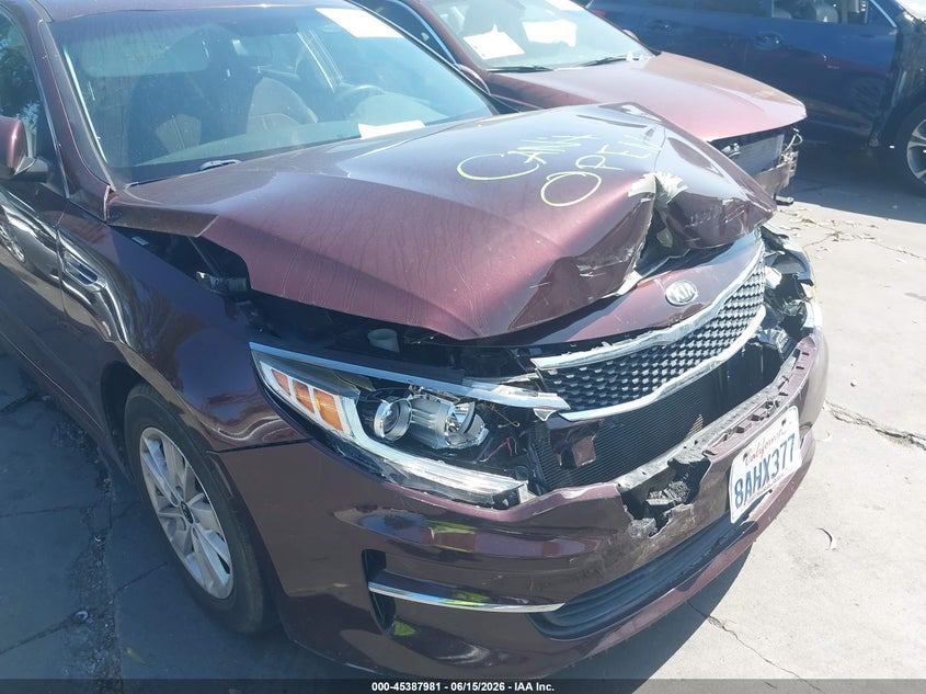 2018 Kia Optima VIN 5XXGT4L30JG192524 IAAI salvage auction — FRONT END, Salvage Title, sold $1,750 on 2026-07-22 (photo 6)