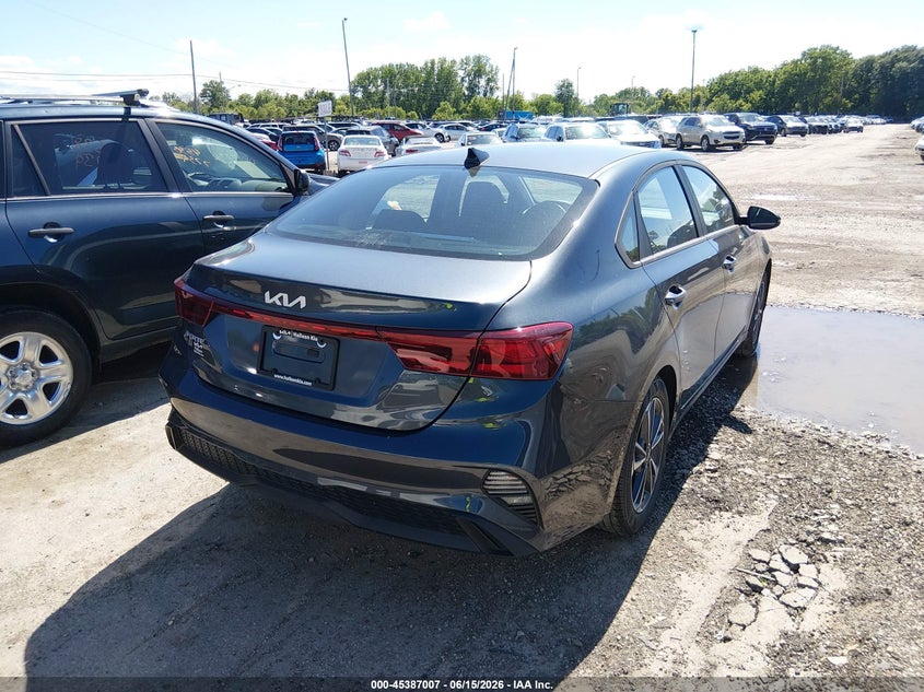 2023 Kia Forte VIN 3KPF24AD4PE668074 IAAI salvage auction — HAIL, Salvage (Ohio), sold $8,000 on 2026-07-14 (photo 4)