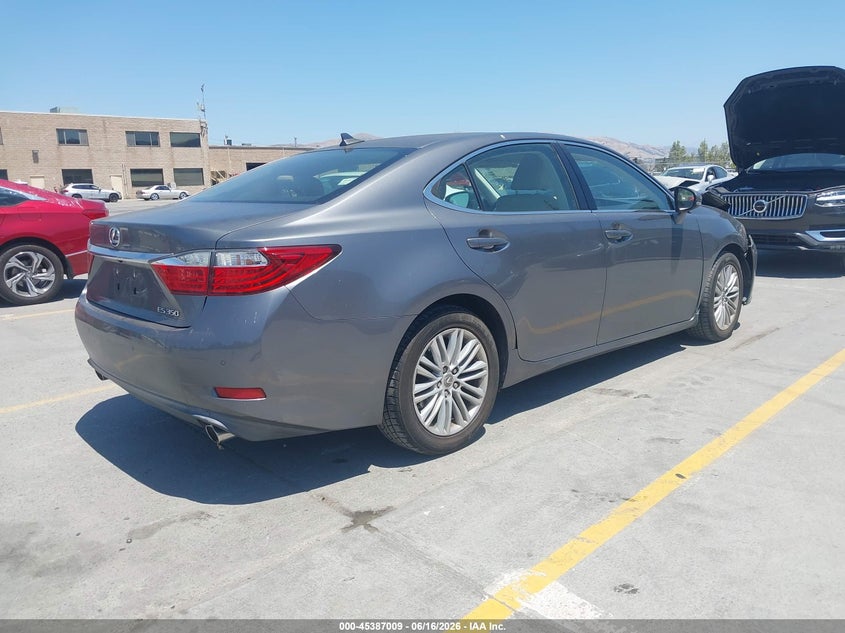 2013 Lexus ES VIN JTHBK1GG9D2034622 IAAI salvage auction — FRONT END, Salvage (California), sold $2,550 on 2026-07-08 (photo 4)