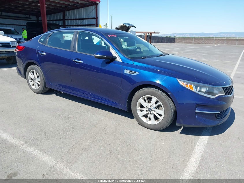 2018 Kia Optima VIN 5XXGT4L33JG191500 IAAI salvage auction — NORMAL WEAR, Clear - Dealer Only (California), sold $1,225 on 2026-07-13 (photo 1)