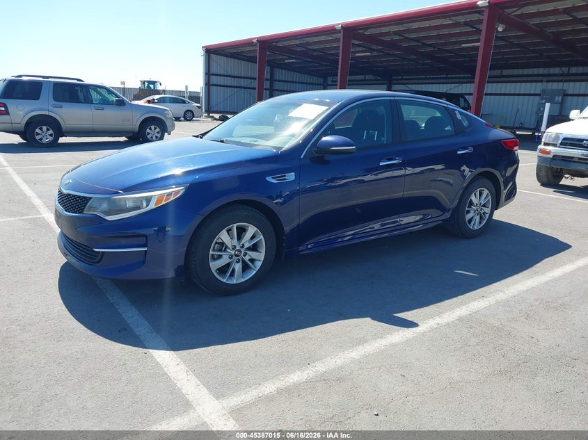 2018 Kia Optima VIN 5XXGT4L33JG191500 IAAI salvage auction — NORMAL WEAR, Clear - Dealer Only (California), sold $1,225 on 2026-07-13 (photo 2)