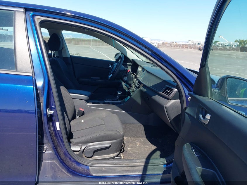 2018 Kia Optima VIN 5XXGT4L33JG191500 IAAI salvage auction — NORMAL WEAR, Clear - Dealer Only (California), sold $1,225 on 2026-07-13 (photo 5)