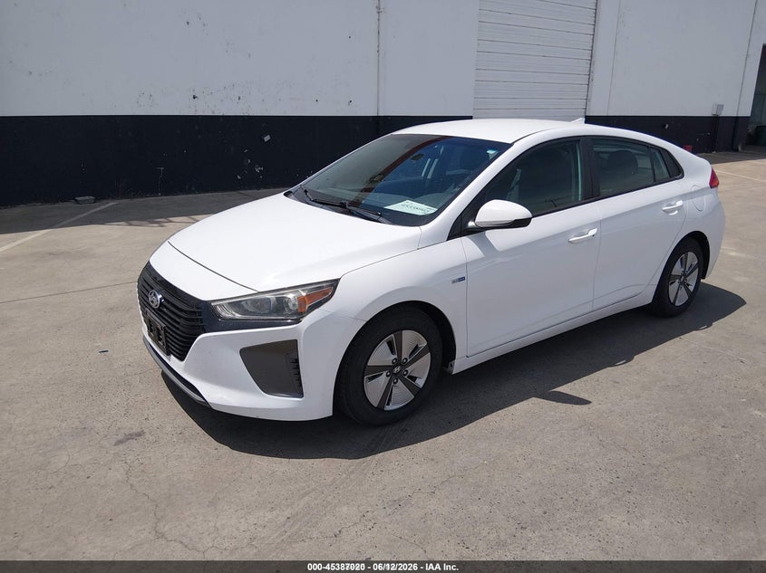 2019 Hyundai Ioniq hybrid VIN KMHC65LC3KU107663 IAAI salvage auction — NORMAL WEAR, SF97 (California), sold $75 on 2026-07-30 (photo 2)