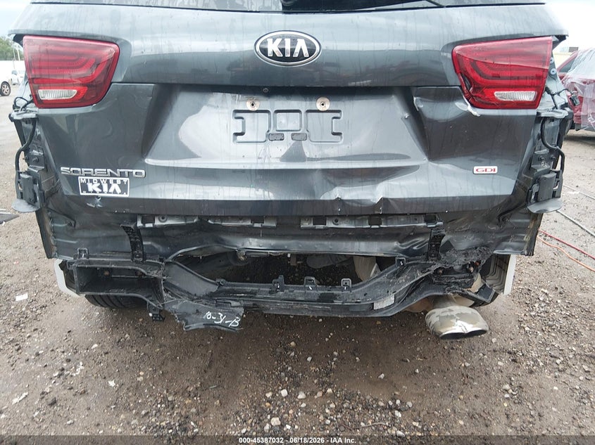 2020 Kia Sorento VIN 5XYPGDA3XLG649667 IAAI salvage auction — REAR END, Salvage (Kansas), sold $3,150 on 2026-07-31 (photo 6)